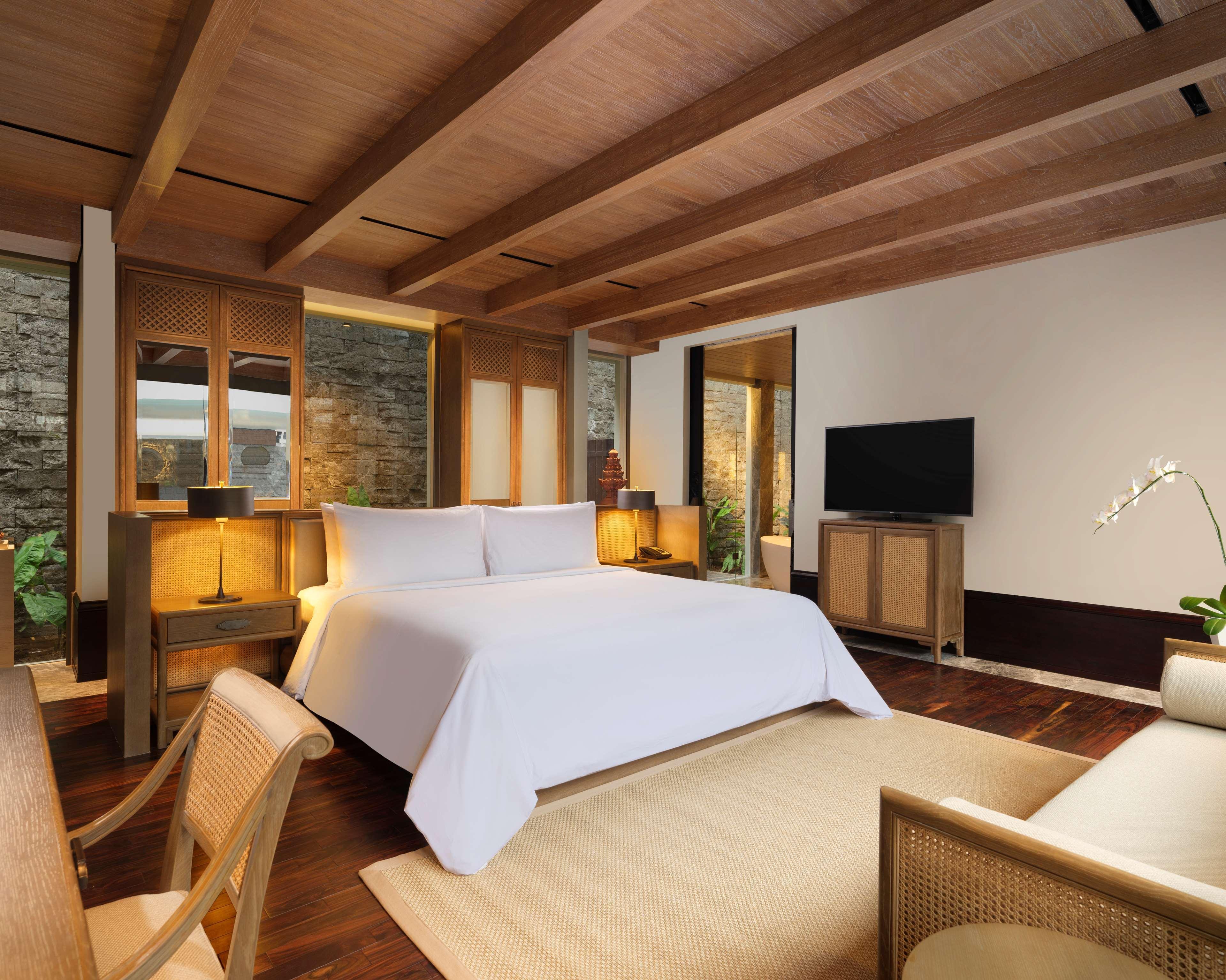 The Apurva Kempinski Bali Nusa Dua  Esterno foto A bedroom at the hotel