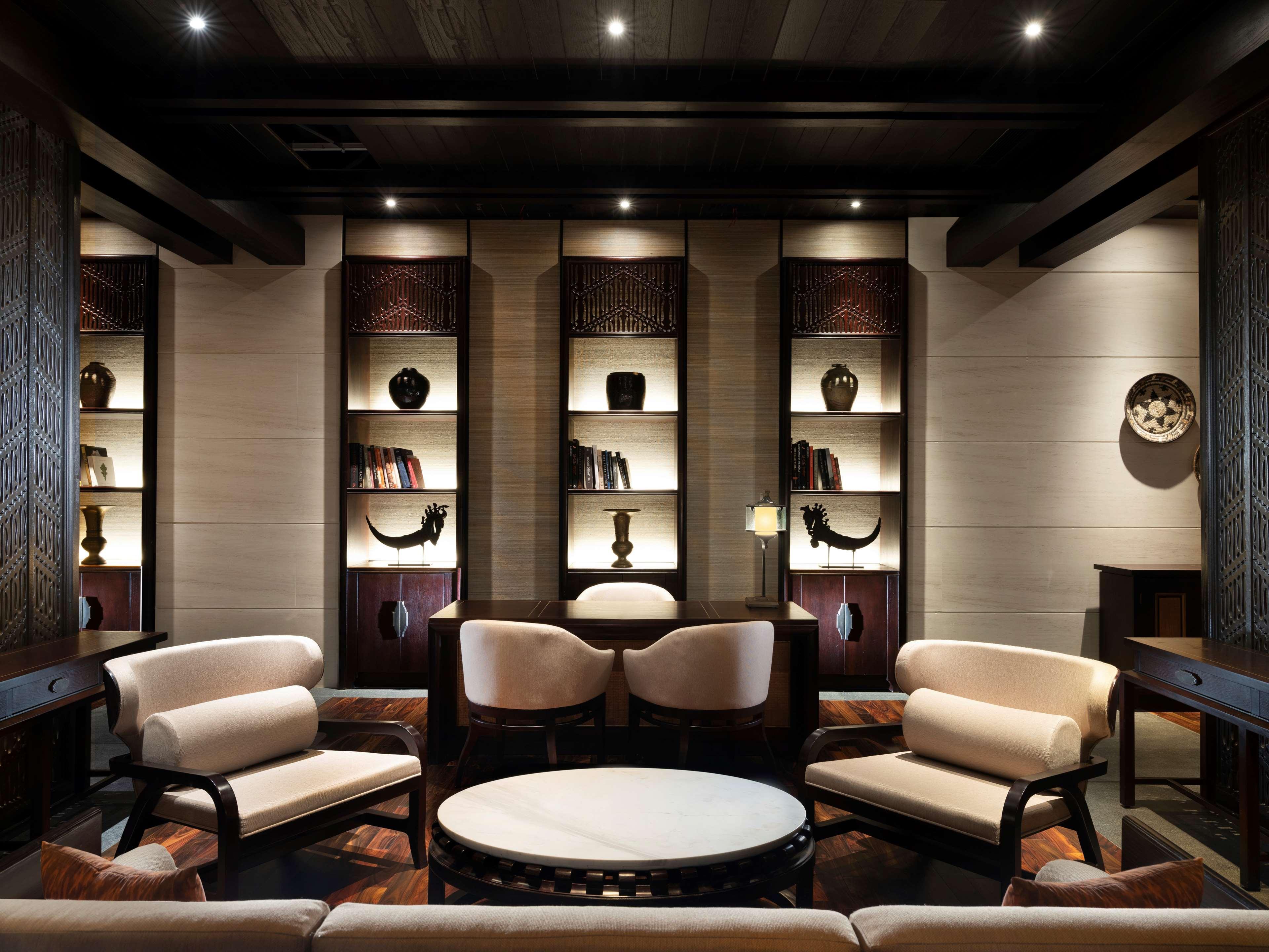 The Apurva Kempinski Bali Nusa Dua  Esterno foto The Library at The Oberoi, Mumbai